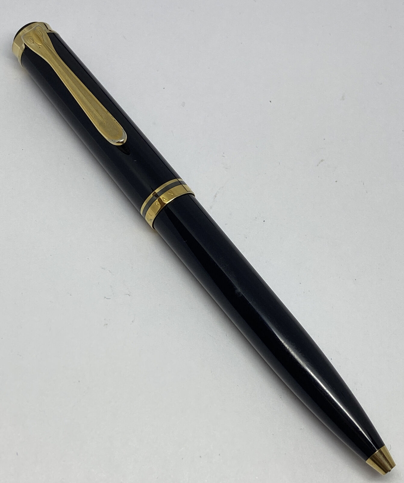Pelikan K600 Old Style Twist Black & Gold Trim Ballpoint Pen Germany SouverÄn