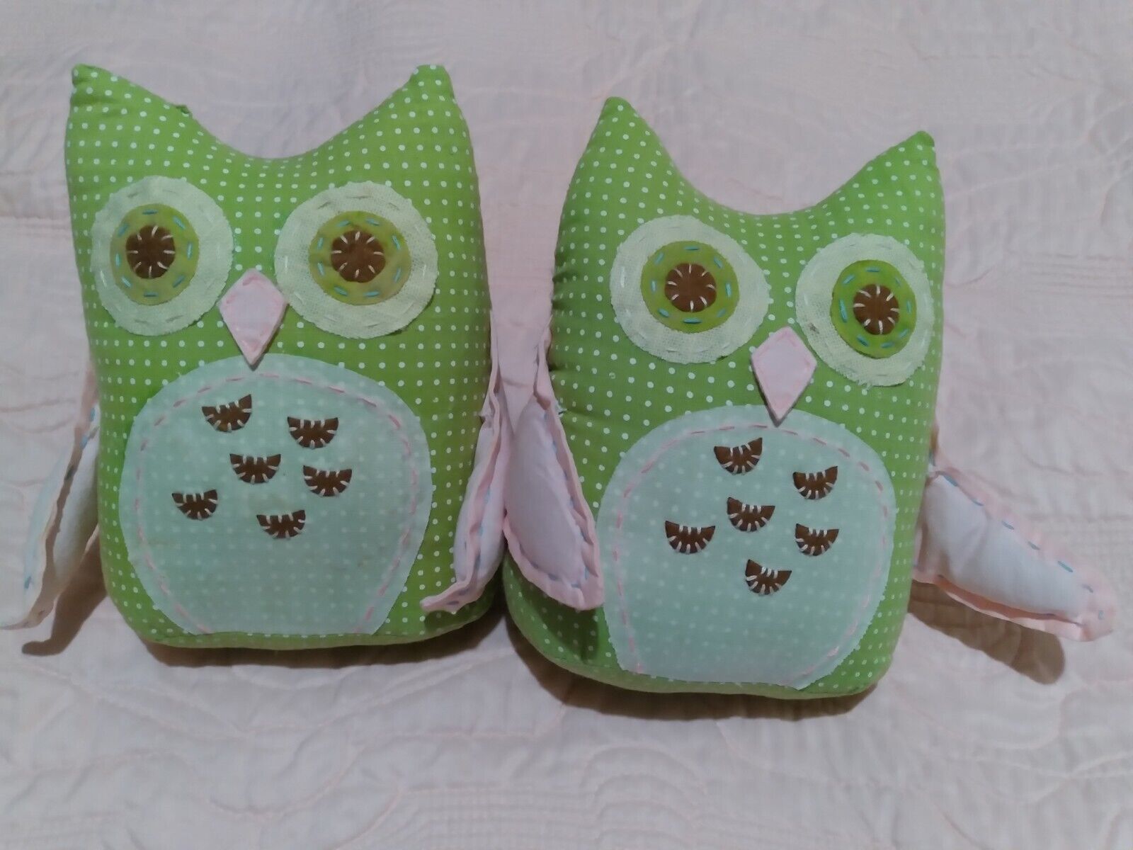 Pair Of Pottery Barn Kids Owl Doorstops / Bookends Green Cloth Patchwork 8" T