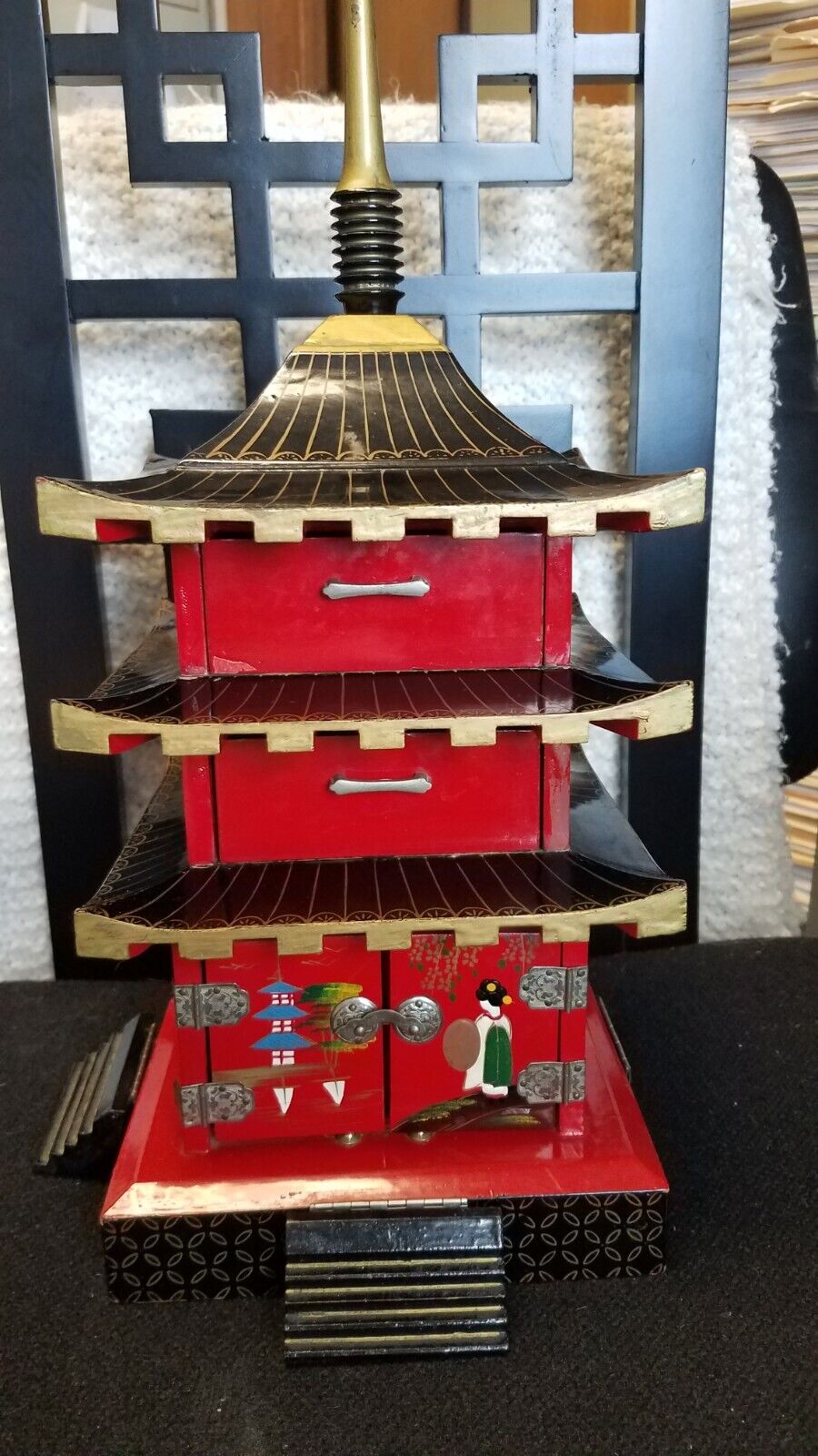 Pagoda Jewelry Music Box Vintage Japan Works Well